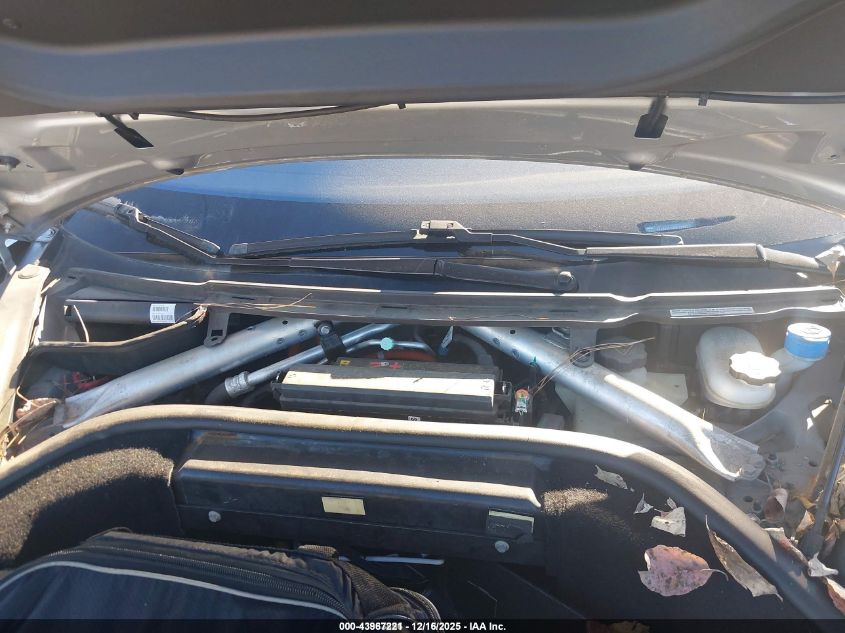 2016 Tesla Model S 60/70/75/85 VIN: 5YJSA1E14GF133952 Lot: 43967221