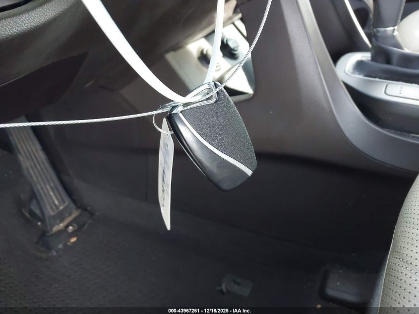 2017 Hyundai Santa Fe Limited VIN: KM8SN4HF6HU246559 Lot: 43967261