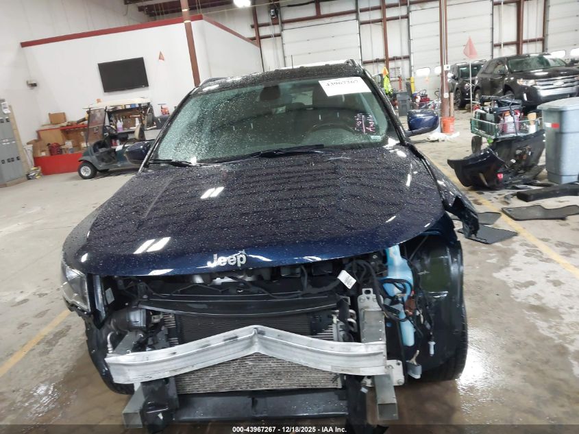 2020 Jeep Compass Latitude 4X4 VIN: 3C4NJDBB4LT104653 Lot: 43967267