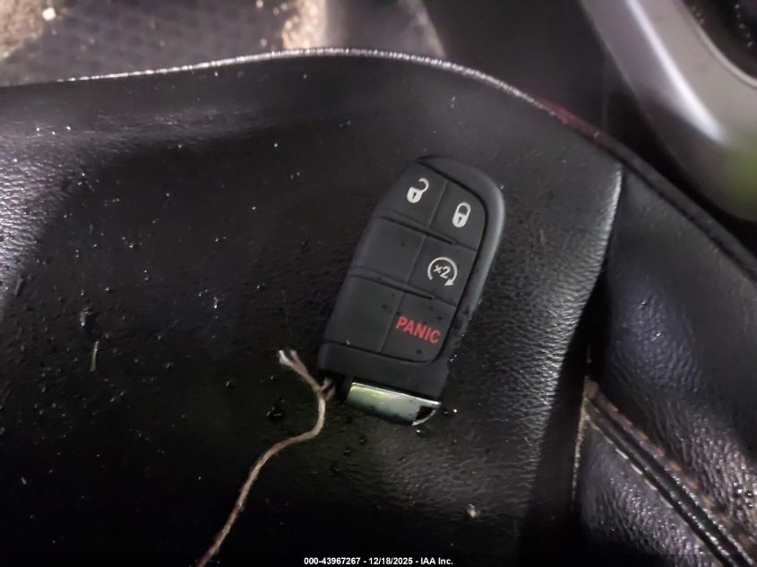 2020 Jeep Compass Latitude 4X4 VIN: 3C4NJDBB4LT104653 Lot: 43967267