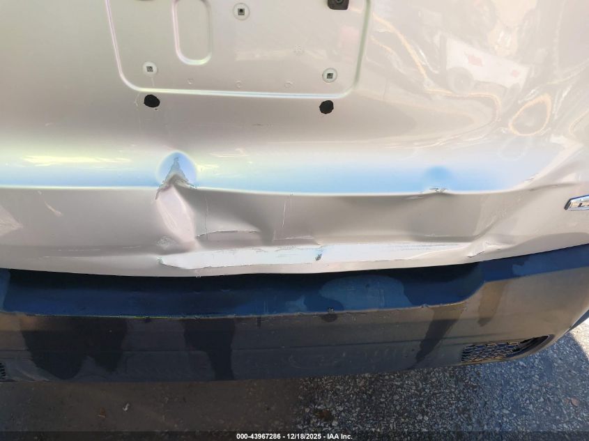 2015 Jeep Renegade Latitude VIN: ZACCJBBT8FPB37011 Lot: 43967286