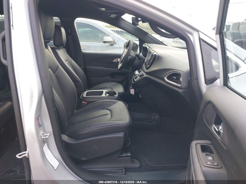 2026 Chrysler Pacifica Select VIN: 2C4RC1BG9TR168700 Lot: 43967316