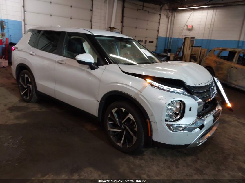 2023 Mitsubishi Outlander