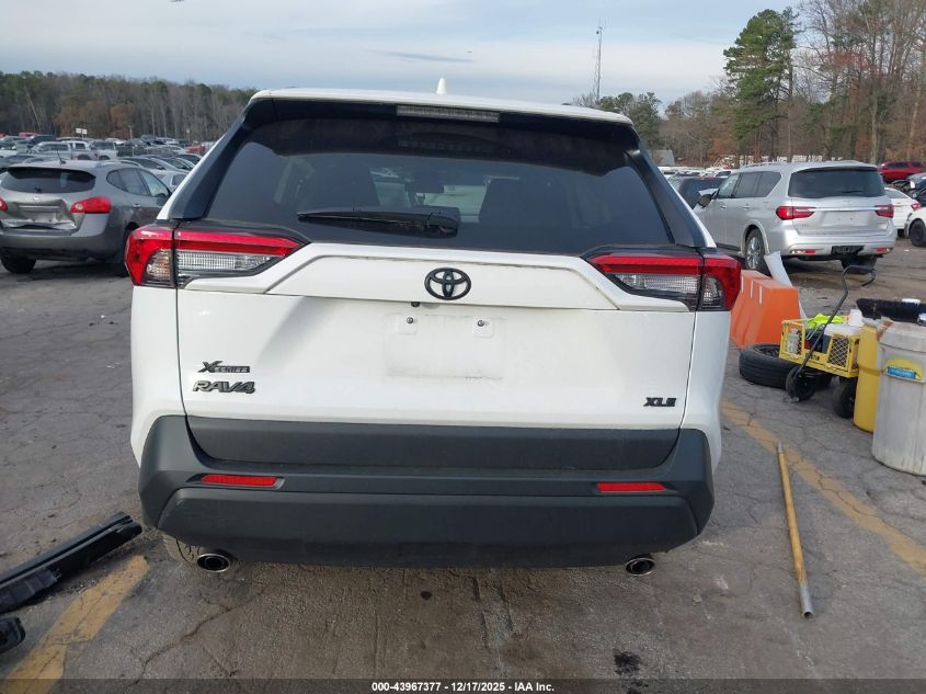 2024 Toyota Rav4 Xle VIN: 2T3W1RFV0RW360702 Lot: 43967377