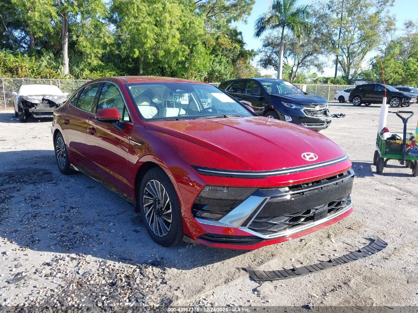 2025 Hyundai Sonata Hybrid