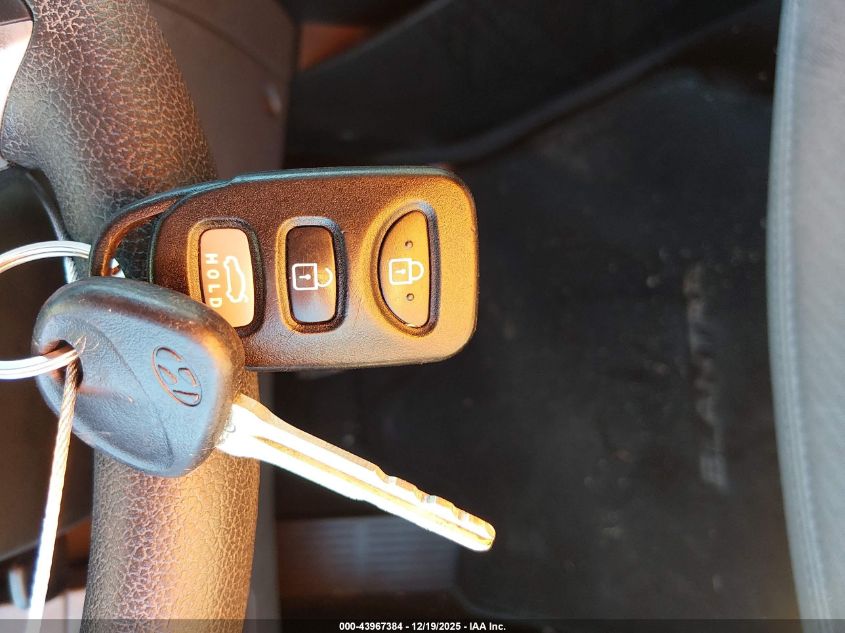 2012 Hyundai Elantra Gls VIN: 5NPDH4AE4CH115431 Lot: 43967384