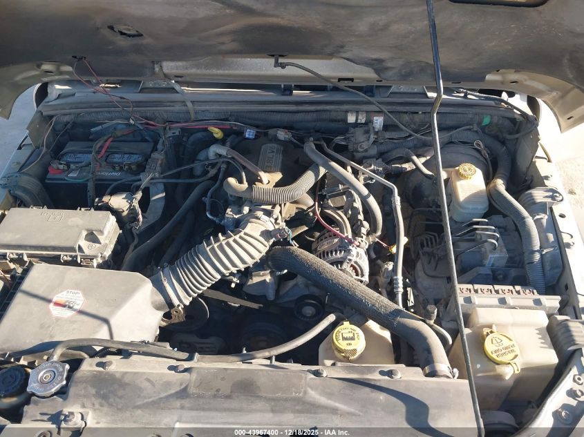 2007 Jeep Wrangler Unlimited X VIN: 1J4GA39117L114763 Lot: 43967400