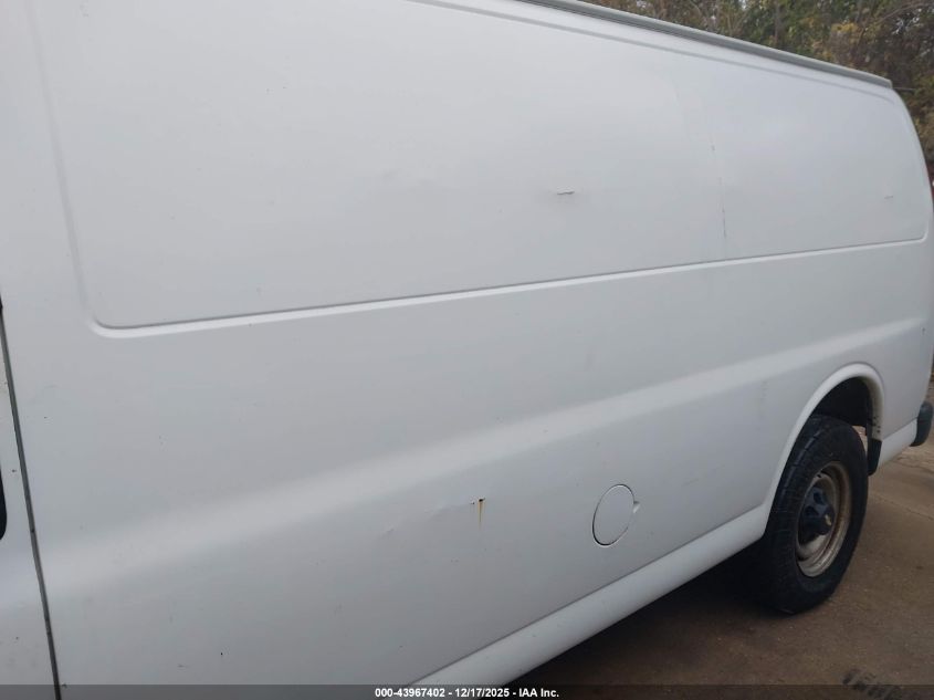 2000 Chevrolet Express VIN: 1GCHG39R2Y1218111 Lot: 43967402