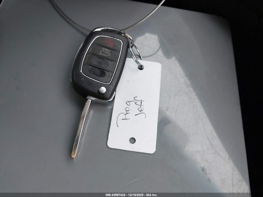 2013 Hyundai Santa Fe Gls VIN: KM8SN4HF3DU001440 Lot: 43967424