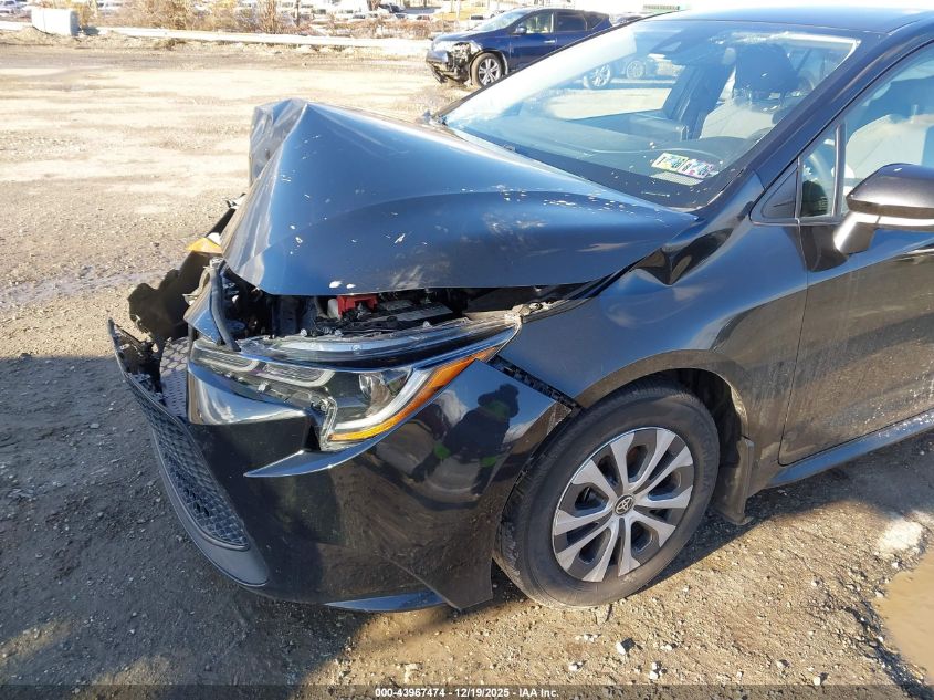 2022 Toyota Corolla Hybrid Le VIN: JTDEAMDE5NJ056209 Lot: 43967474