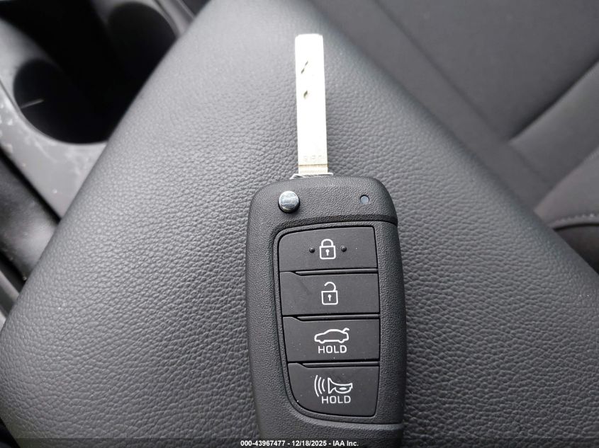 2025 Hyundai Elantra Se VIN: KMHLL4DG6SU937946 Lot: 43967477