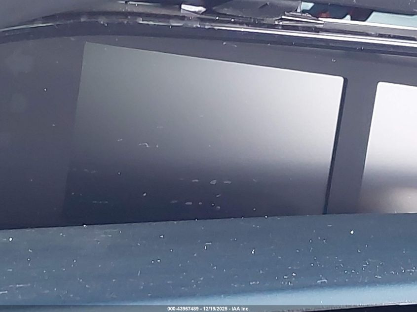 2020 Toyota Prius Le VIN: JTDKARFU7L3117548 Lot: 43967489