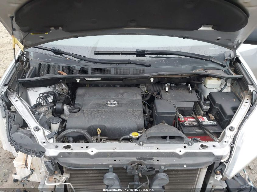 2015 Toyota Sienna Xle 8 Passenger VIN: 5TDYK3DC5FS576000 Lot: 43967492