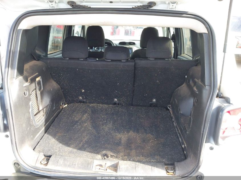 2018 Jeep Renegade Latitude Fwd VIN: ZACCJABB7JPH05050 Lot: 43967496