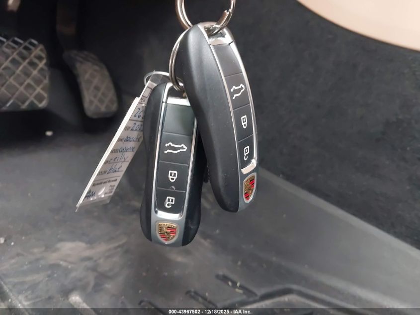 2023 Porsche Cayenne E-Hybrid Platinum Edition VIN: WP1AE2AY0PDA12446 Lot: 43967502