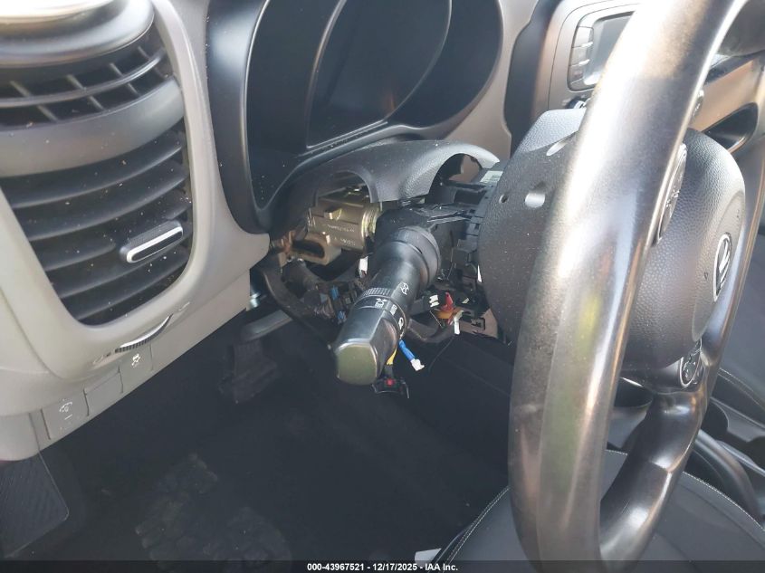 2014 Kia Soul + VIN: KNDJP3A53E7034055 Lot: 43967521