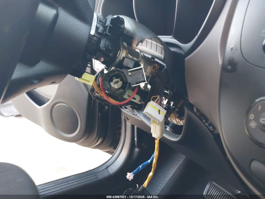 2014 Kia Soul + VIN: KNDJP3A53E7034055 Lot: 43967521