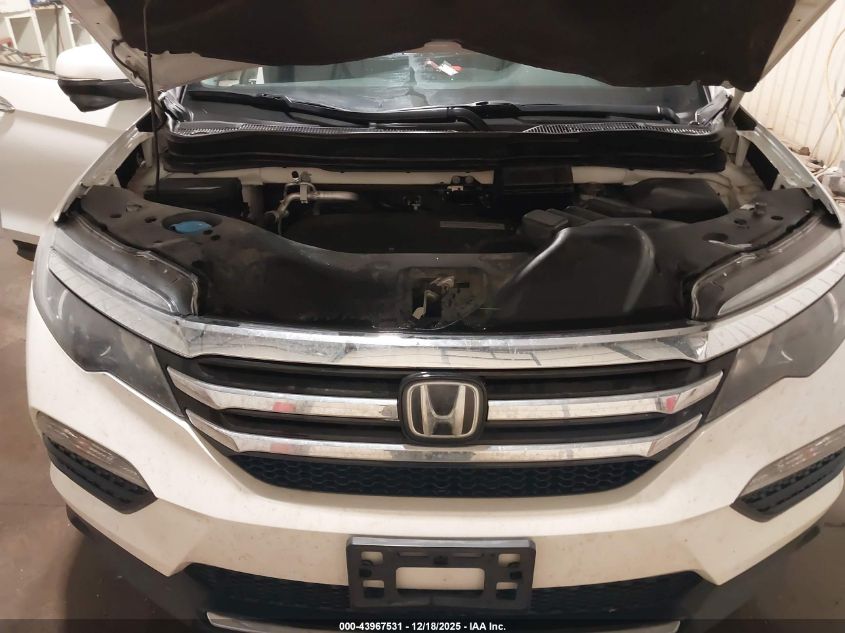 2017 Honda Pilot Touring VIN: 5FNYF6H97HB032867 Lot: 43967531