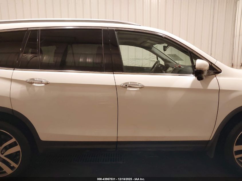 2017 Honda Pilot Touring VIN: 5FNYF6H97HB032867 Lot: 43967531