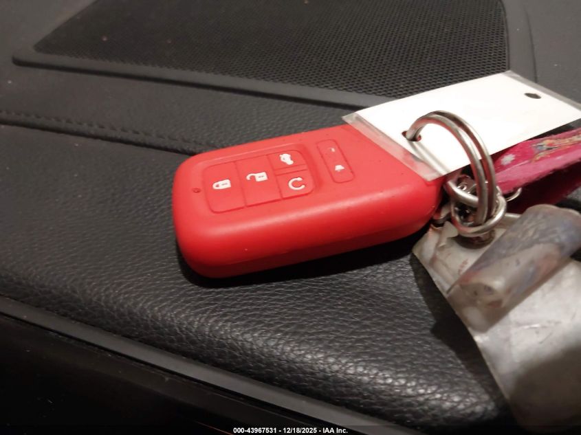 2017 Honda Pilot Touring VIN: 5FNYF6H97HB032867 Lot: 43967531