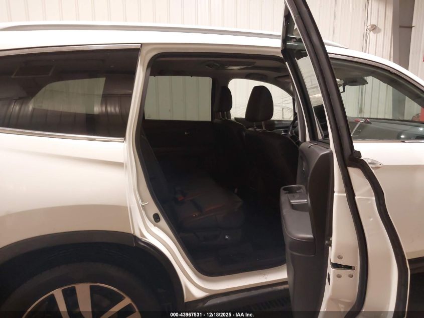 2017 Honda Pilot Touring VIN: 5FNYF6H97HB032867 Lot: 43967531