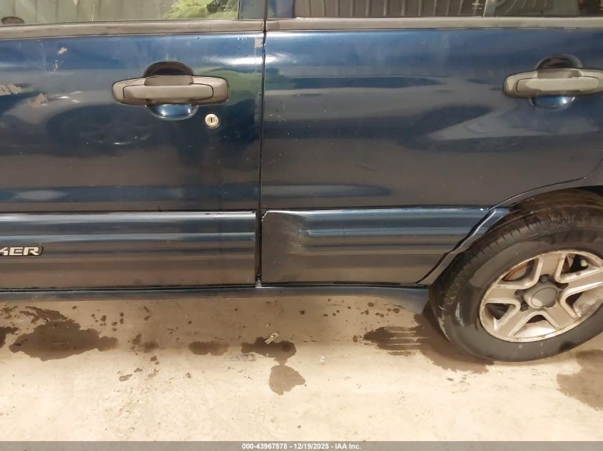 2003 Chevrolet Tracker Hard Top Lt VIN: 2CNBJ634036930088 Lot: 43967578