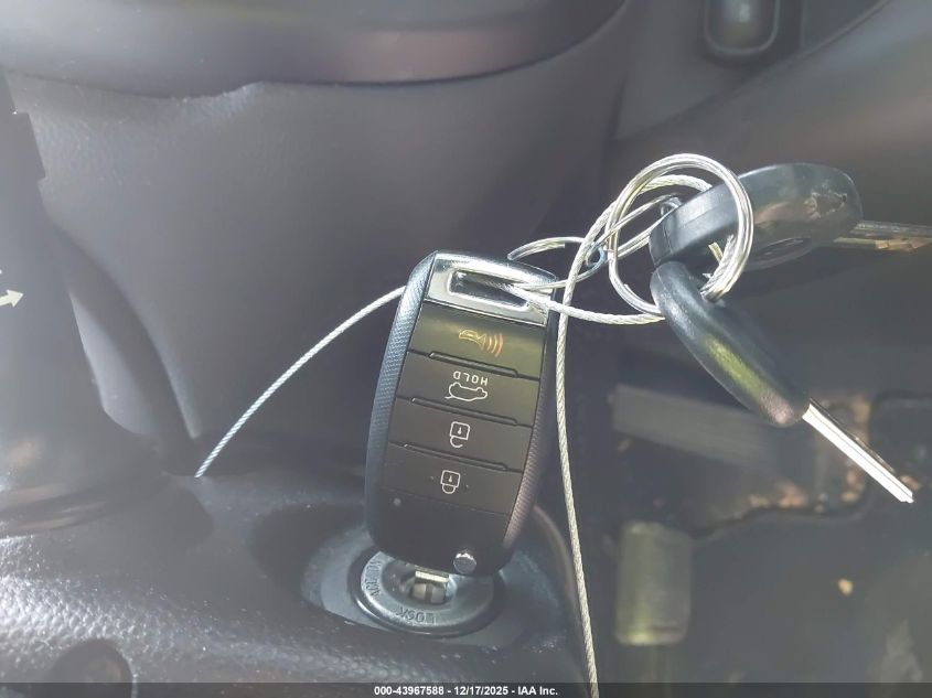 2016 Kia Soul VIN: KNDJN2A2XG7850382 Lot: 43967588