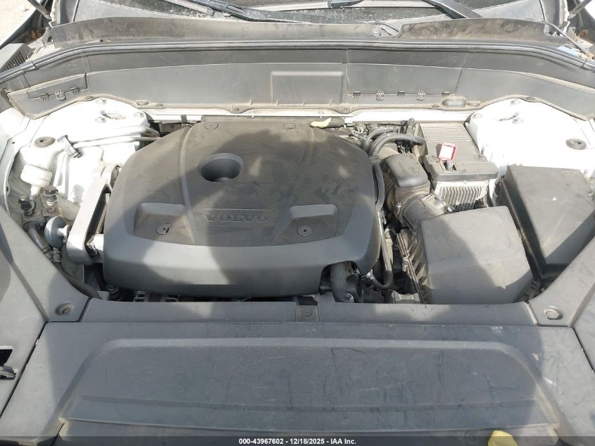 2016 Volvo Xc90 T6 Momentum VIN: YV4A22PK5G1035815 Lot: 43967602