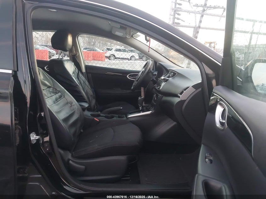 VIN 3N1AB7APXJL621692 2018 NISSAN SENTRA SV