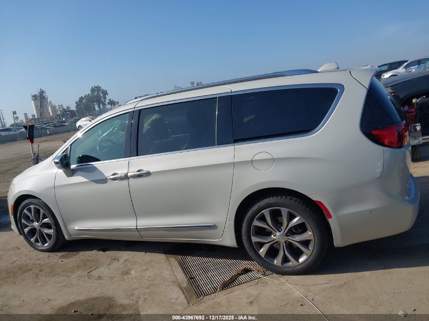 2017 Chrysler Pacifica Limited VIN: 2C4RC1GG7HR564690 Lot: 43967692