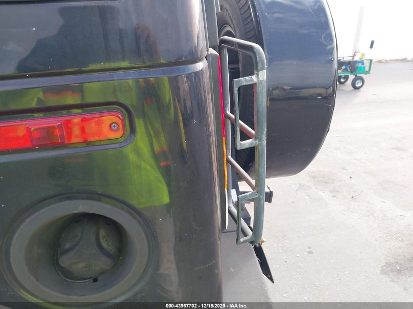 2004 Hummer H2 VIN: 5GRGN23U74H110401 Lot: 43967702