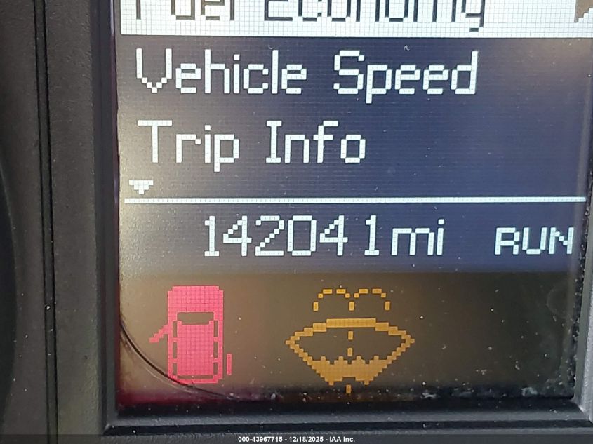 2016 Chrysler Town & Country Touring VIN: 2C4RC1BG8GR240198 Lot: 43967715