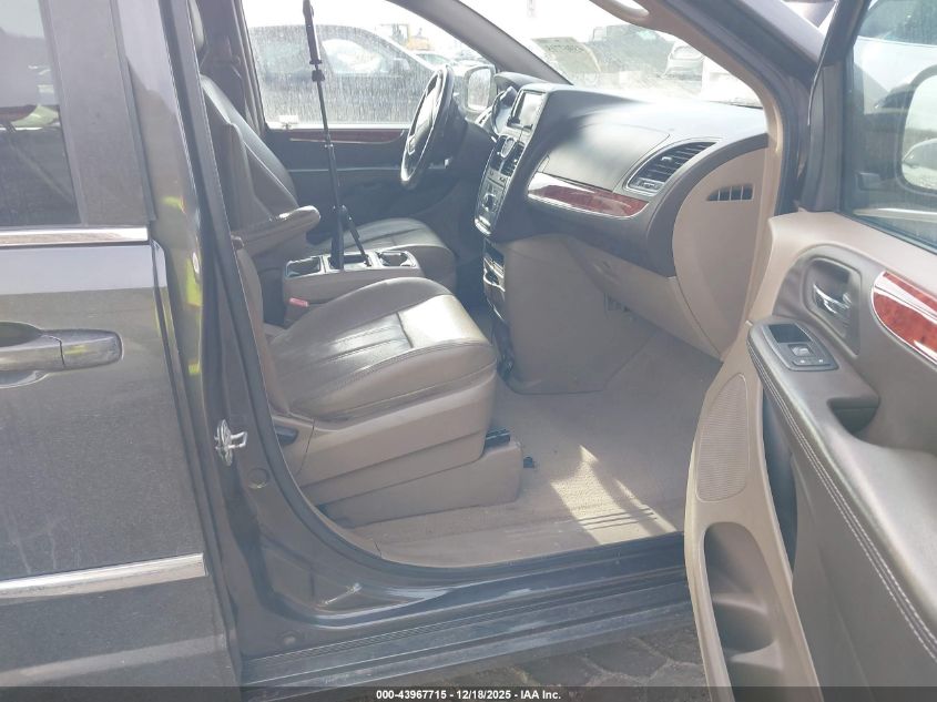 2016 Chrysler Town & Country Touring VIN: 2C4RC1BG8GR240198 Lot: 43967715