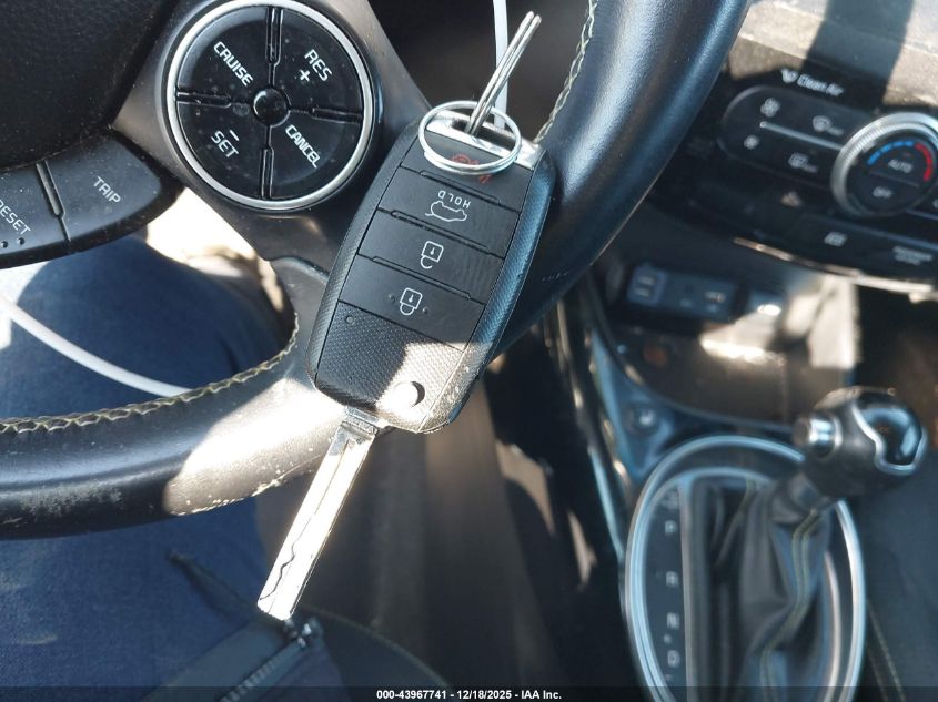 2016 Kia Soul + VIN: KNDJP3A57G7828835 Lot: 43967741