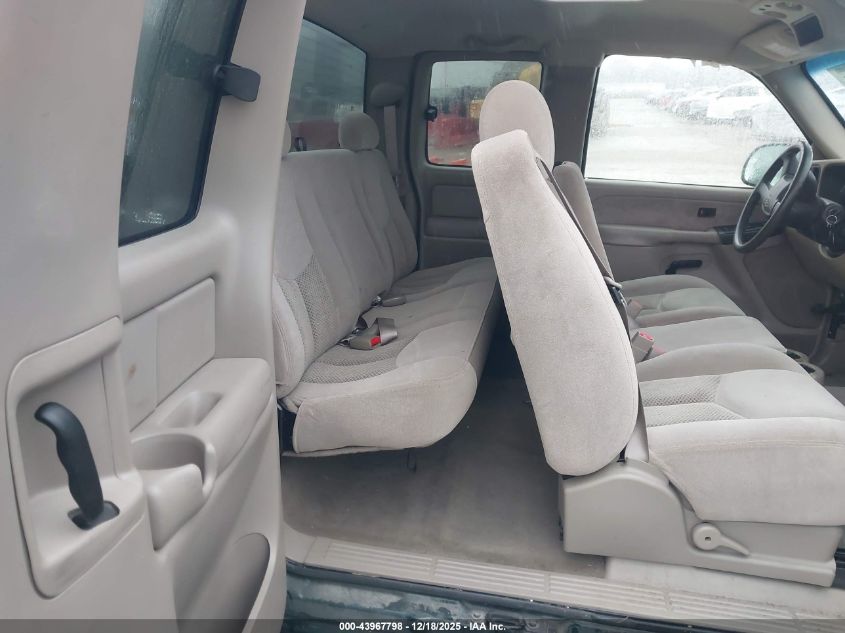 2003 Chevrolet Silverado 1500 Ls VIN: 2GCEC19T031265767 Lot: 43967798