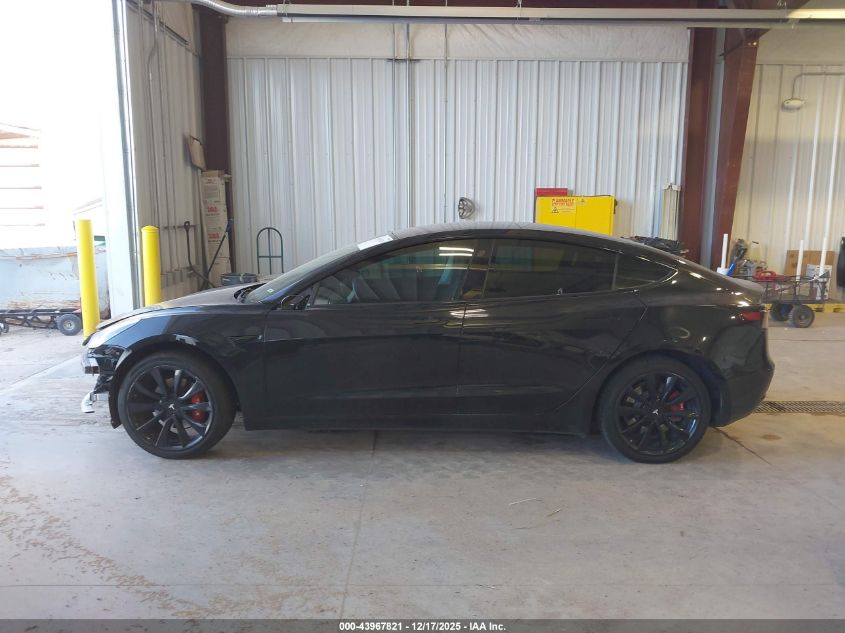 2018 Tesla Model 3 Long Range/Performance VIN: 5YJ3E1EBXJF071689 Lot: 43967821