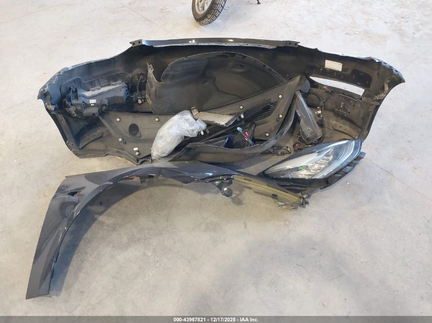 2018 Tesla Model 3 Long Range/Performance VIN: 5YJ3E1EBXJF071689 Lot: 43967821