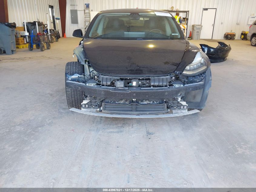 2018 Tesla Model 3 Long Range/Performance VIN: 5YJ3E1EBXJF071689 Lot: 43967821