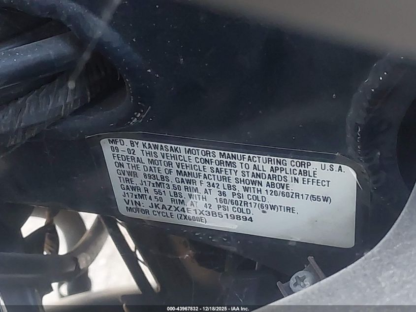 2003 Kawasaki Zx600 E VIN: JKAZX4E1X3B519894 Lot: 43967832