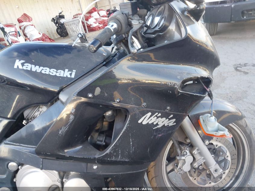 2003 Kawasaki Zx600 E VIN: JKAZX4E1X3B519894 Lot: 43967832