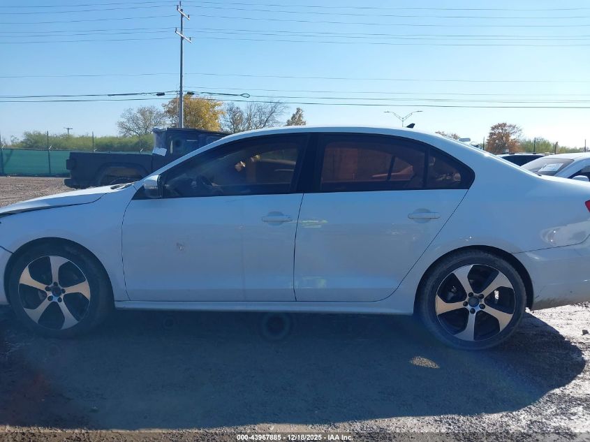 2014 Volkswagen Jetta 1.8T Se VIN: 3VWD07AJ5EM414488 Lot: 43967885