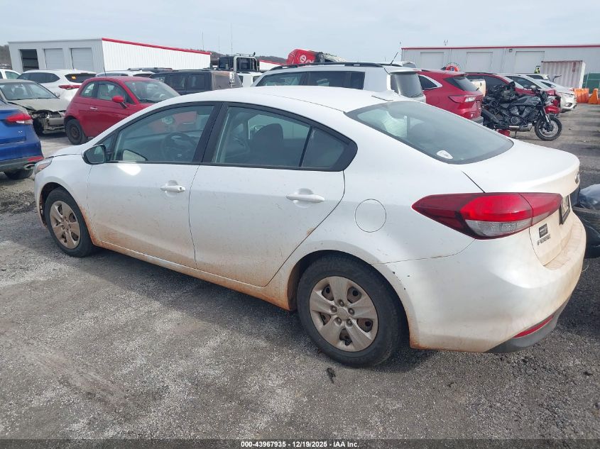 2017 Kia Forte Ex VIN: 3KPFN4A8XHE104912 Lot: 43967935