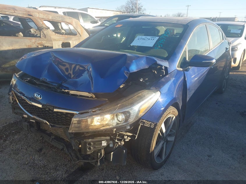 2017 KIA FORTE auction photo 6
