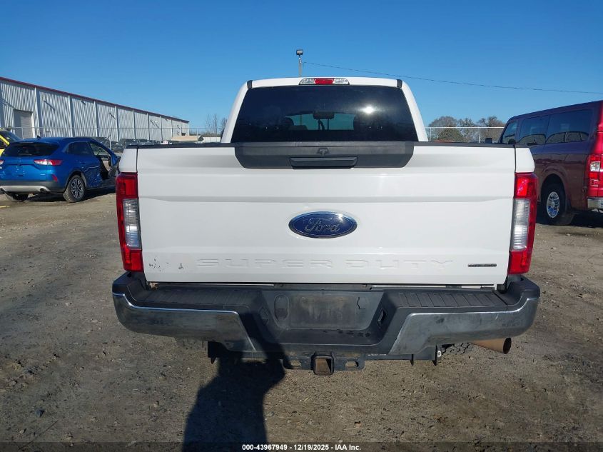 2017 Ford F-250 Xlt VIN: 1FT7W2A61HEC56092 Lot: 43967949