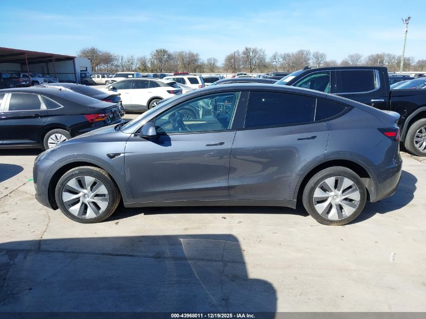 2023 Tesla Model Y Awd/Long Range Dual Motor All-Wheel Drive VIN: 7SAYGDEE3PA086295 Lot: 43968011