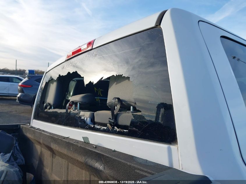 2018 Ram 2500 Tradesman 4X4 6'4 Box VIN: 3C6UR5CL7JG278490 Lot: 43968035