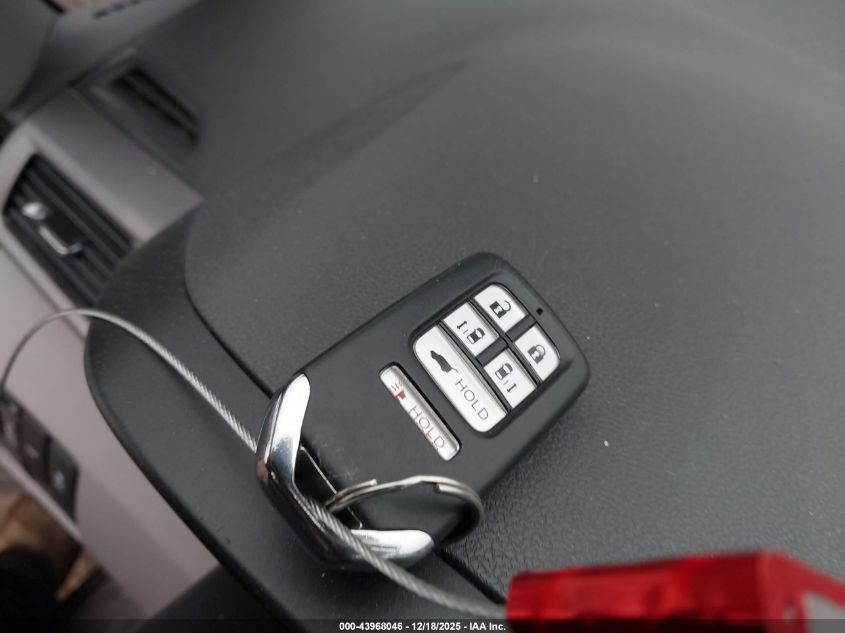 2017 Honda Odyssey Ex-L VIN: 5FNRL5H68HB012656 Lot: 43968046