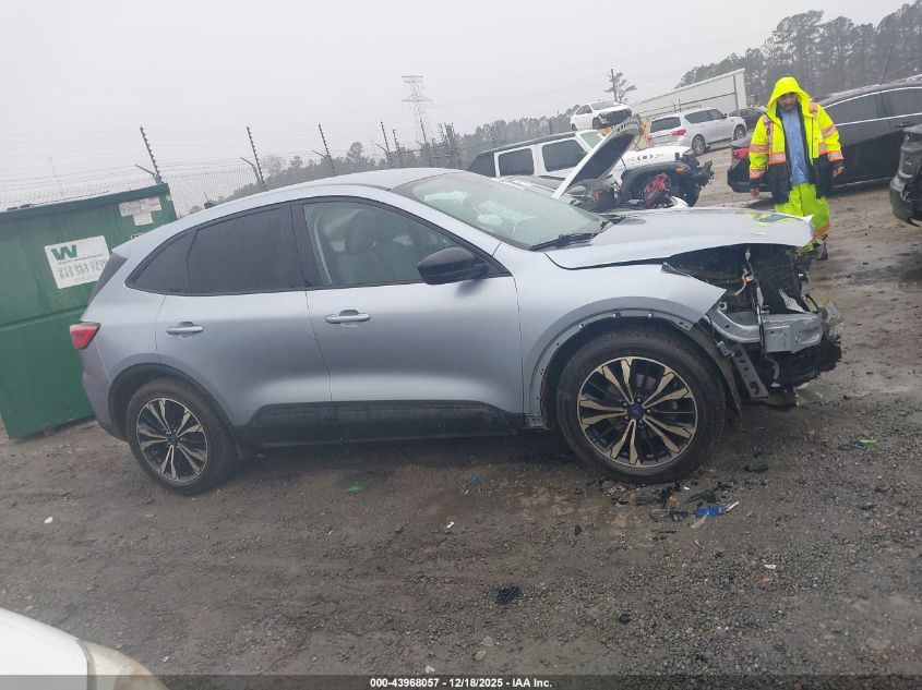 2022 Ford Escape Se VIN: 1FMCU0G60NUA87017 Lot: 43968057