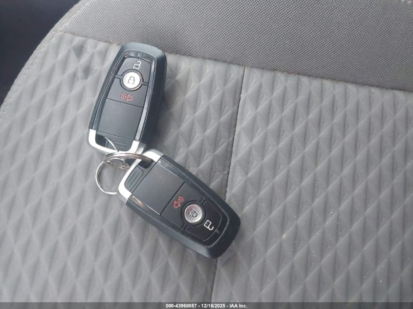 2022 Ford Escape Se VIN: 1FMCU0G60NUA87017 Lot: 43968057