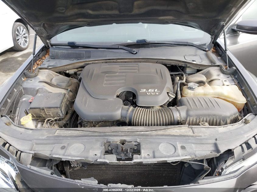 2014 Chrysler 300 VIN: 2C3CCAAGXEH272911 Lot: 43968066